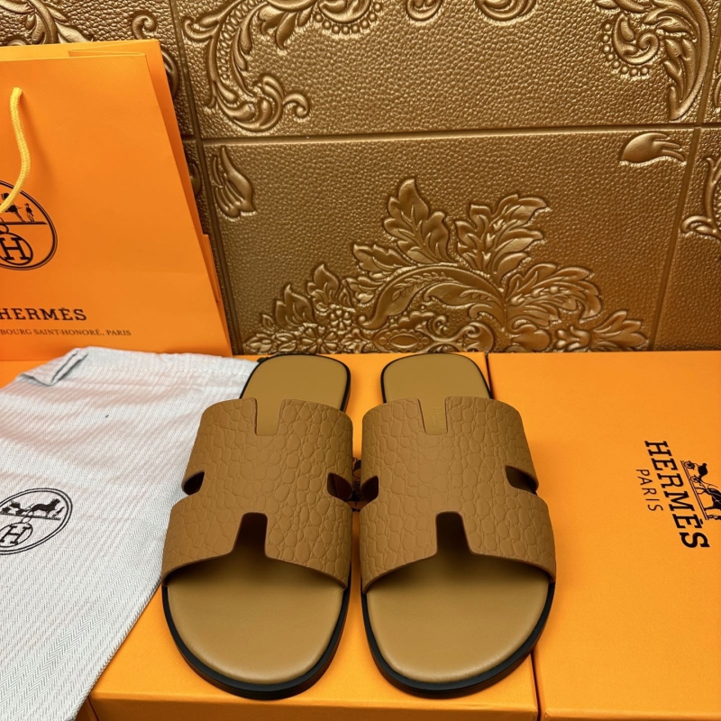 H**mes slippers